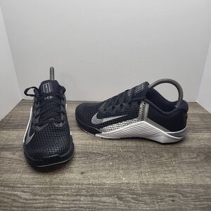 Nike Metcon 6 Womens Size 7.5 Black Silver Athletic Running Shoes Sneakers